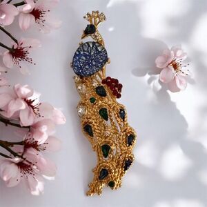 Vintage Smithsonian Institute Cabochon Harry Winston Repro Peacock Brooch